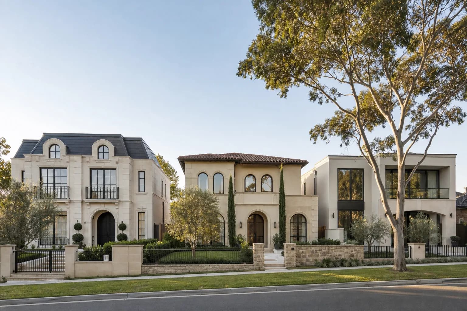 French, Italian and modern European-inspired residential architecture suited to Sydney living